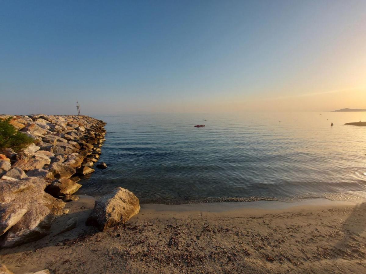 Pansion Alexandros By The Sea Aparthotel Nea Skioni Luaran gambar