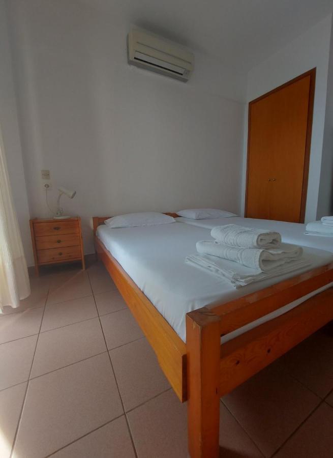 Pansion Alexandros By The Sea Aparthotel Nea Skioni Luaran gambar